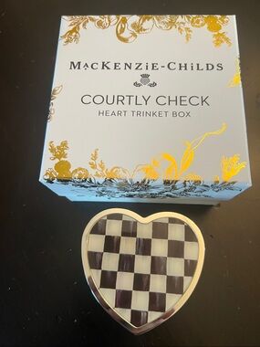 MacKenzie-Childs Courtly Check Heart Trinket Box New